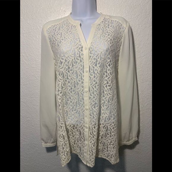 Chico’s Lacey Analia Long sleeve button down sz 0‎ - Picture 1 of 7